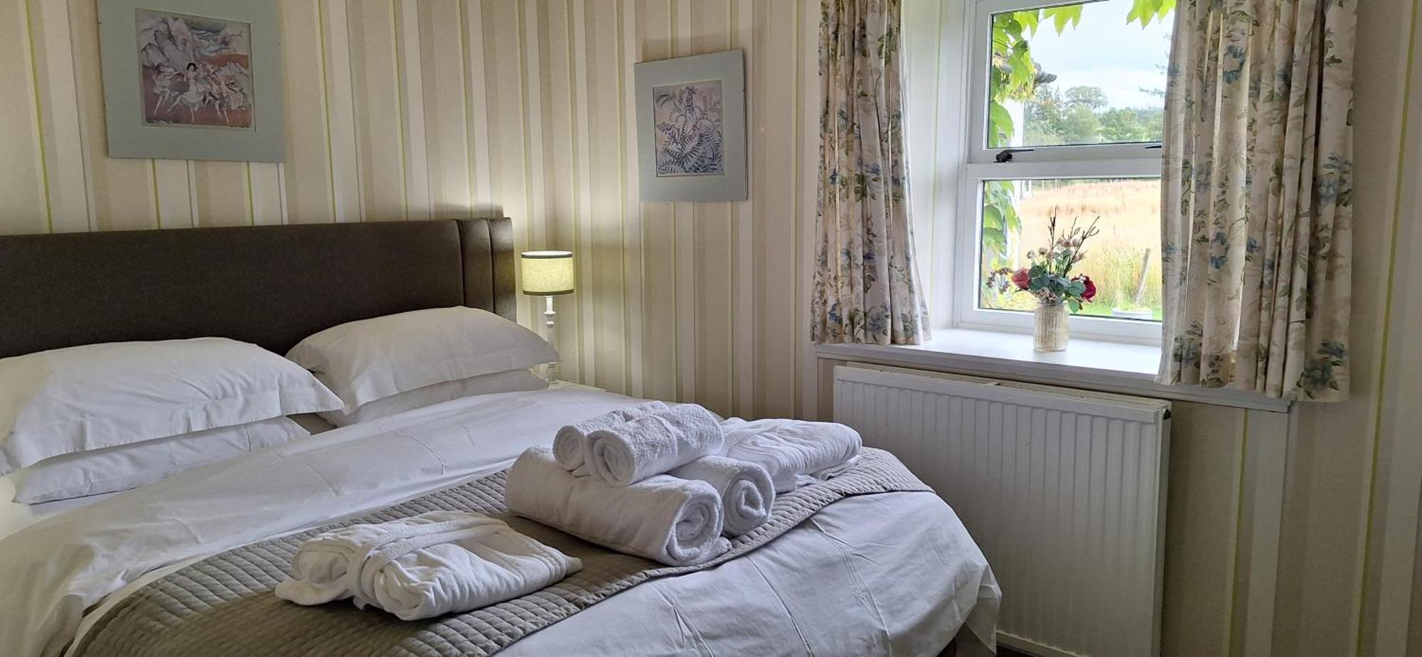 Lochend Chalets Port Of Menteith Екстериор снимка